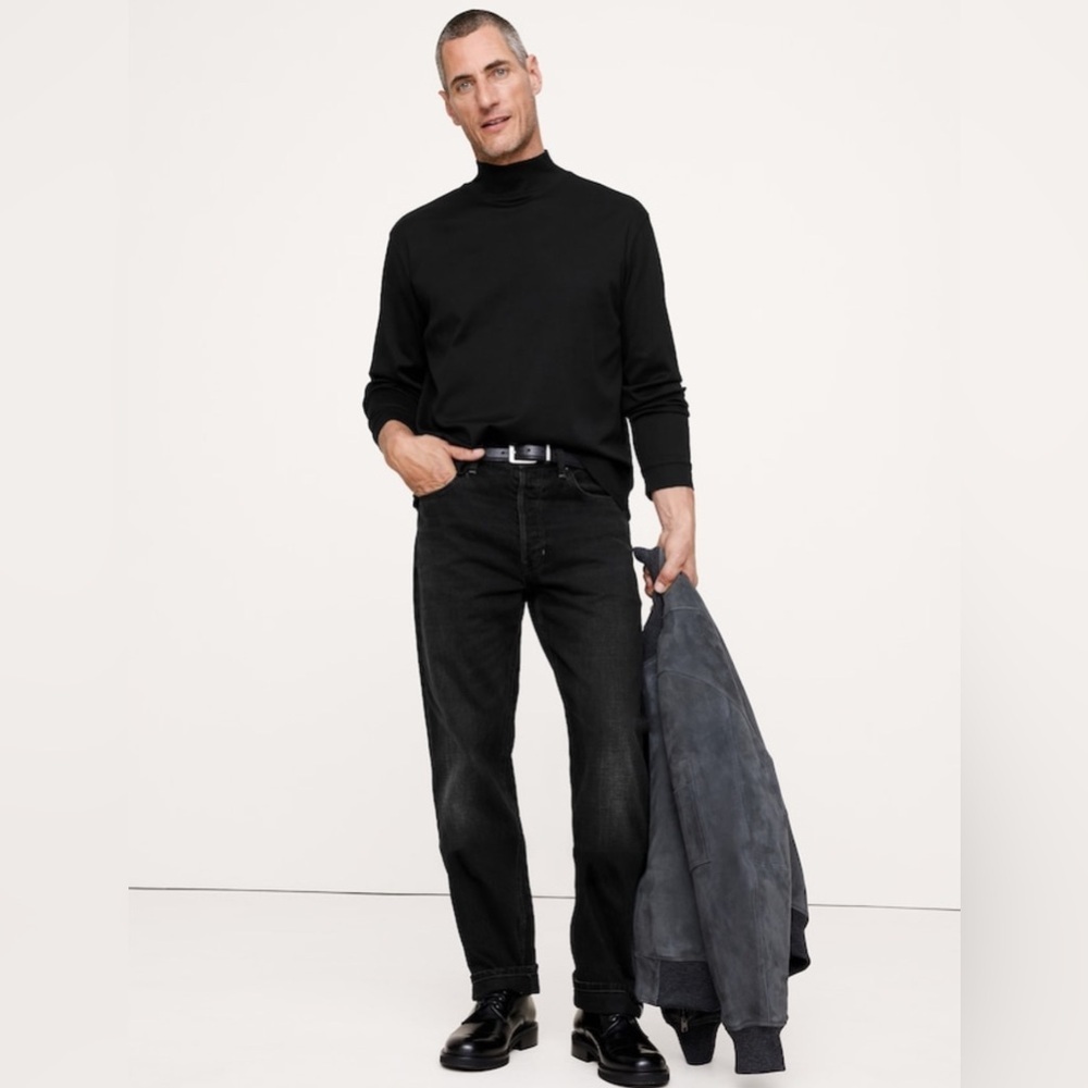 NWT Banana Republic Men’s Silky-Cotton Black Turtleneck T-Shirt Sz M (795765)